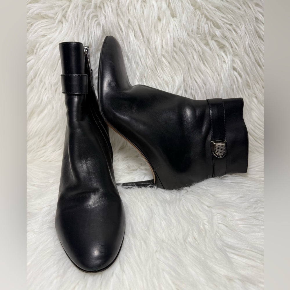 DIOR Black Leather Zip Ankle Boots EU 39